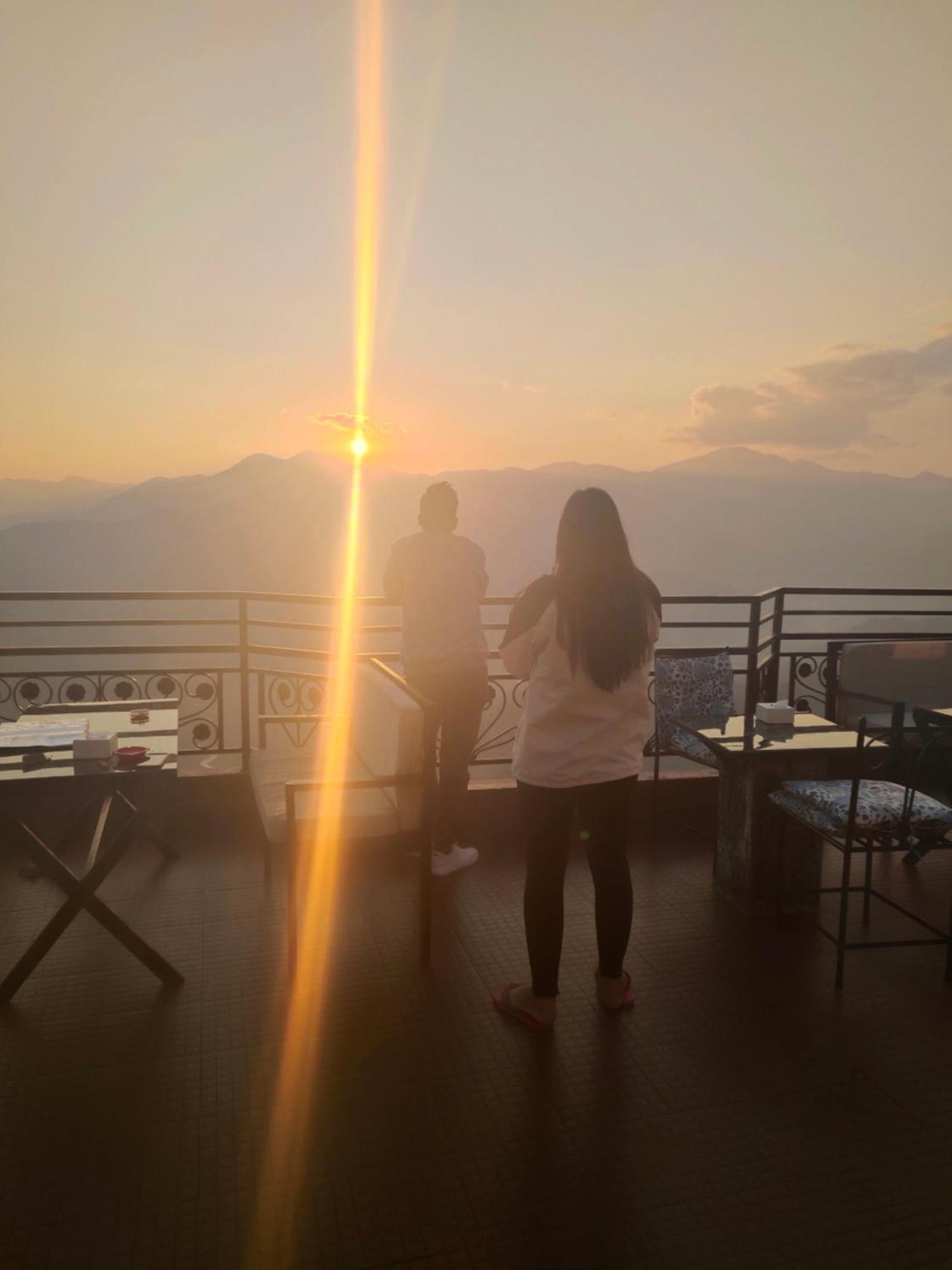 Hotel High Ground Inn Sarangkot Покхара Экстерьер фото