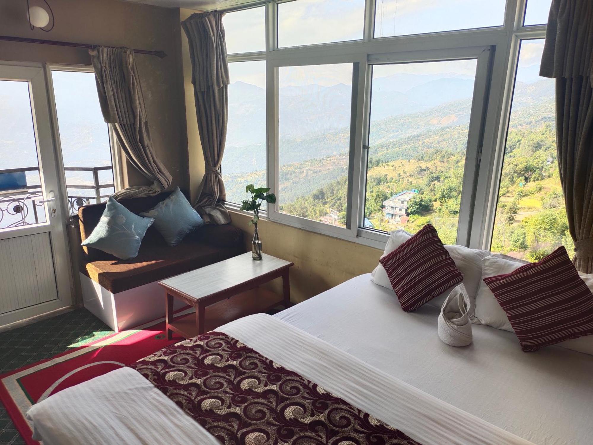 Hotel High Ground Inn Sarangkot Покхара Экстерьер фото