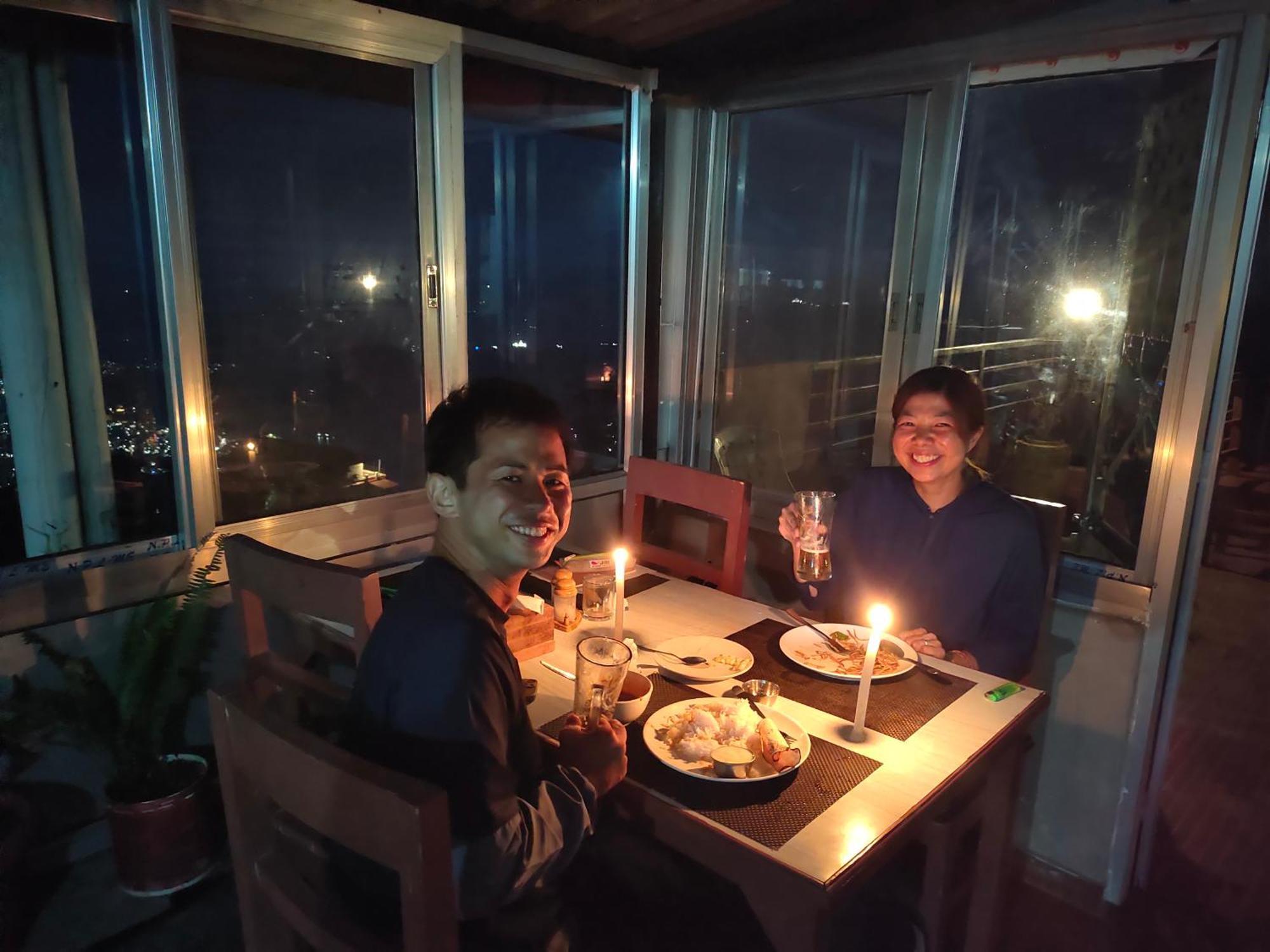 Hotel High Ground Inn Sarangkot Покхара Экстерьер фото