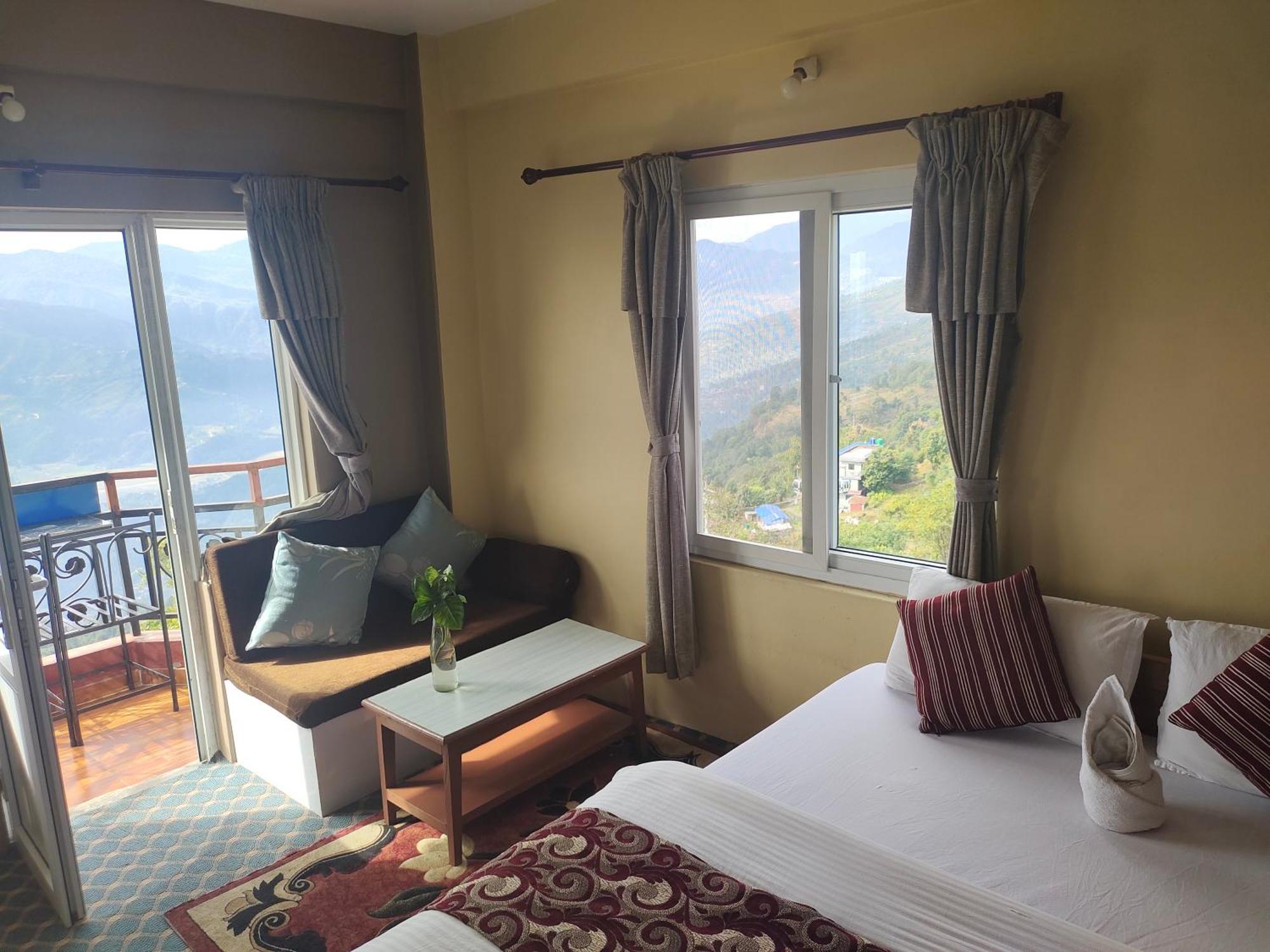 Hotel High Ground Inn Sarangkot Покхара Номер фото